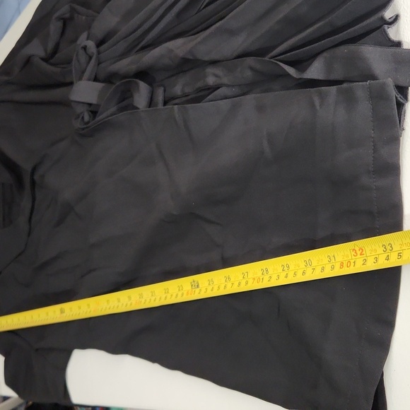 Shein Dress Size 2xl Curve Black Long Sleeve Dress Wrap Design and Deep V-Neck - Picture 4 of 7